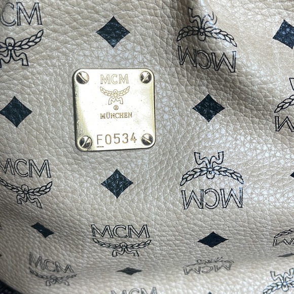 MCM BEIGE VISETOS COATED LOGO CANVAS & LEATHER HOBO SHOULDER OR CROSSBODY BAG - Picture 10 of 17